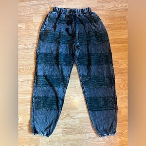 NWT Gray Hippie Baggy Green Decorative Rips Distressed Sweatpants